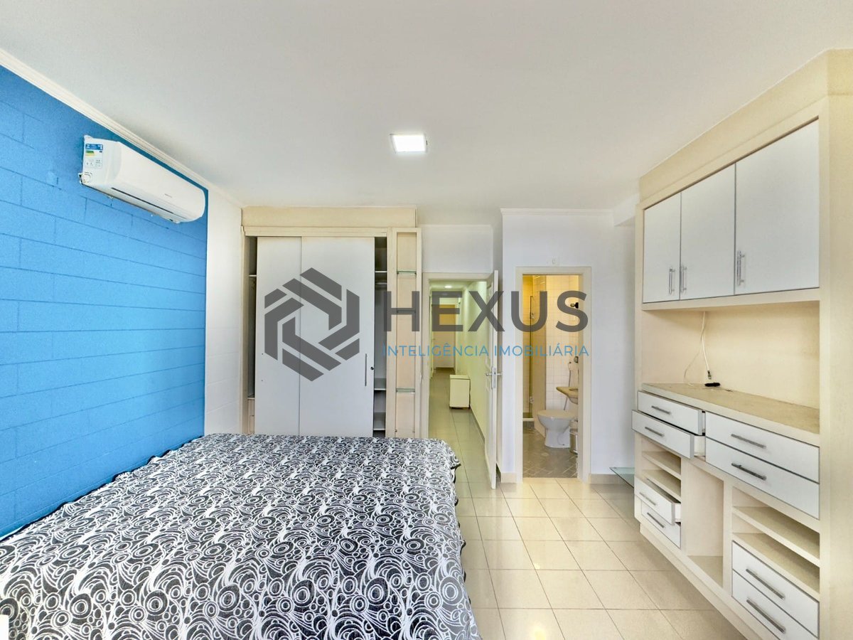 Foto 41 de Apartamento garden frente mar com varanda na Praia das Pitangueiras, Guaruja