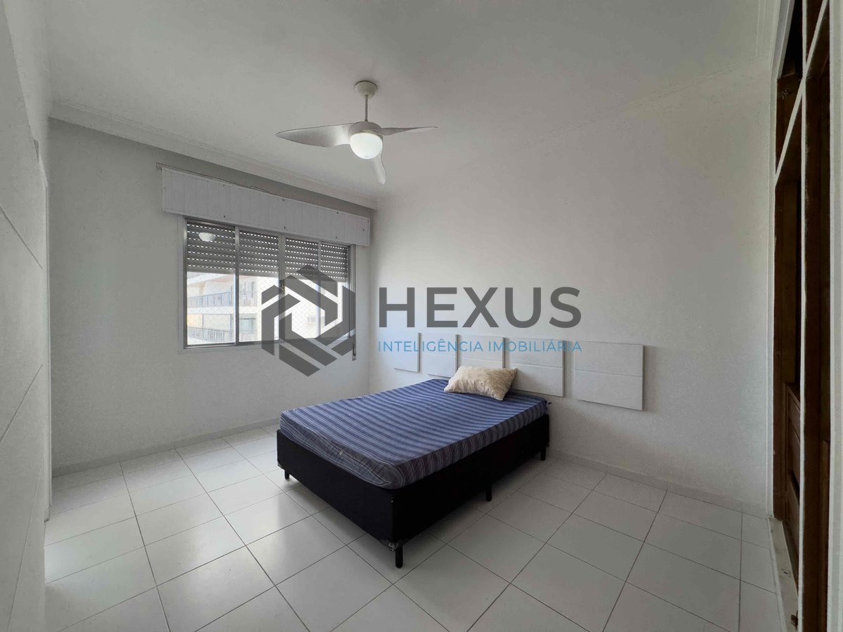 Foto 15 de Apartamento com varanda e vista mar na quadra mar da Praia das Pitangueiras, Guaruja - Hexus