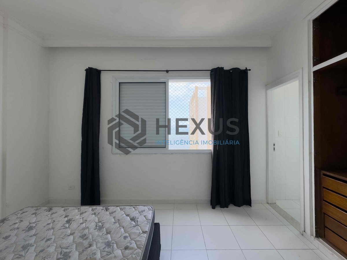 Foto 20 de Apartamento com varanda e vista mar na quadra mar da Praia das Pitangueiras, Guaruja - Hexus