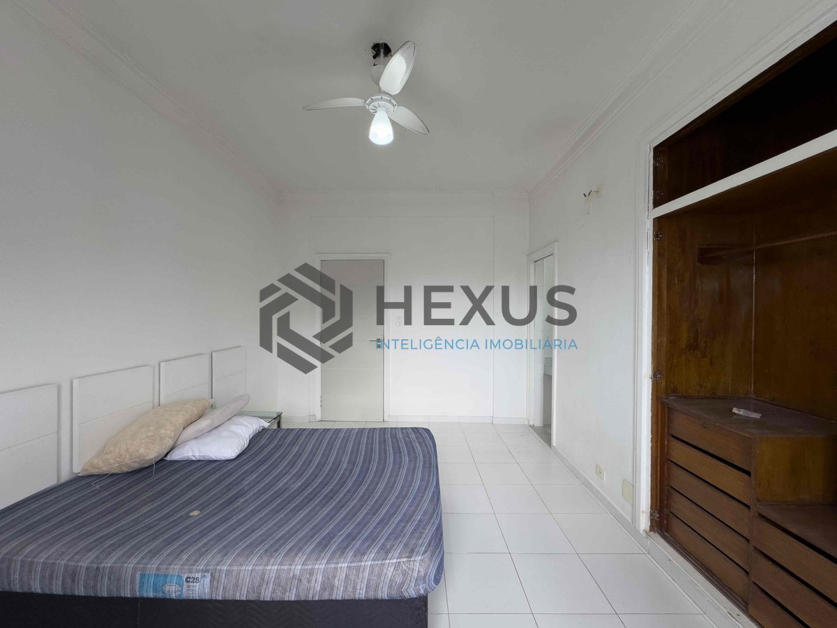 Foto 25 de Apartamento com varanda e vista mar na quadra mar da Praia das Pitangueiras, Guaruja - Hexus