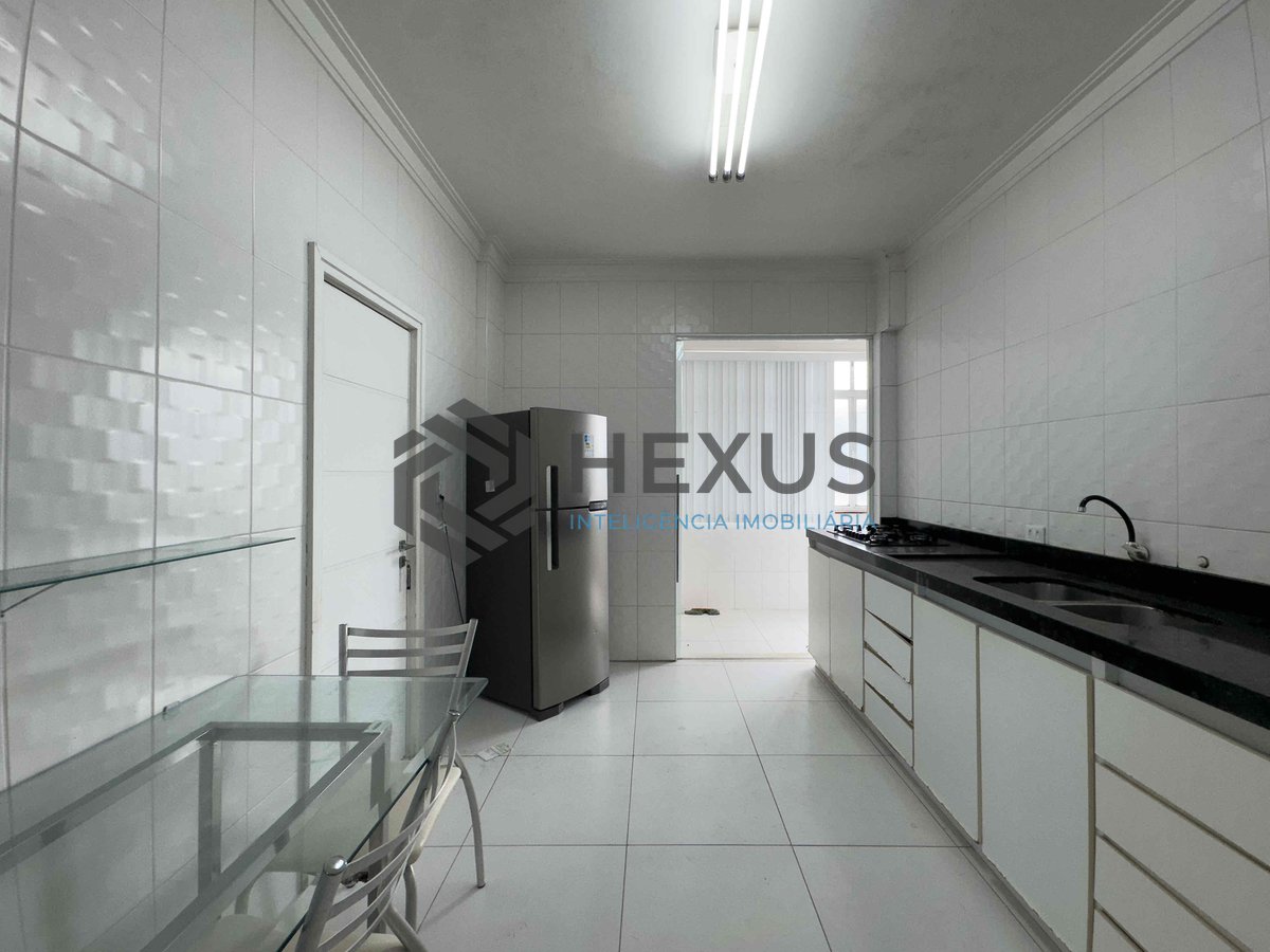 Foto 28 de Apartamento com varanda e vista mar na quadra mar da Praia das Pitangueiras, Guaruja - Hexus