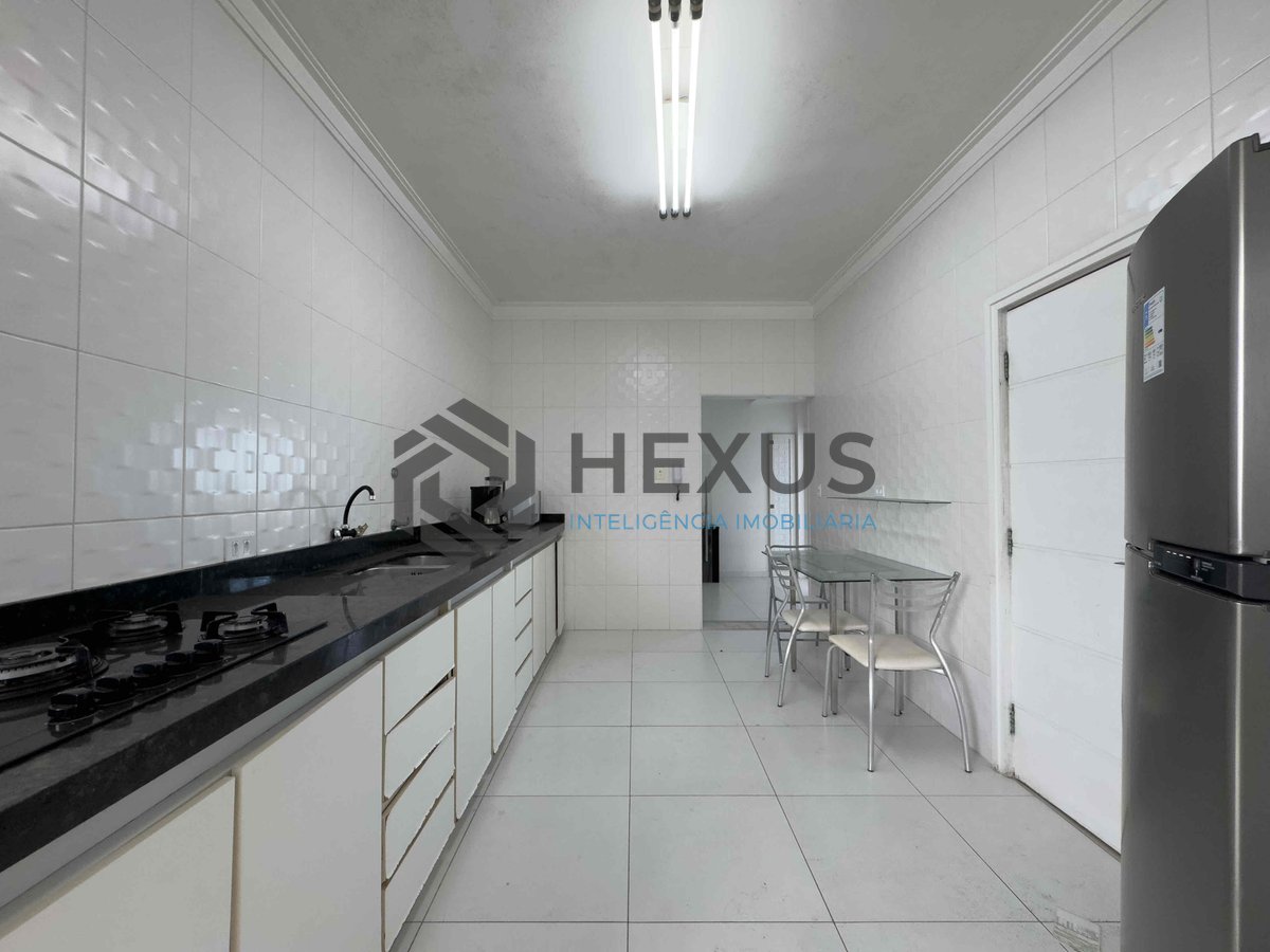 Foto 29 de Apartamento com varanda e vista mar na quadra mar da Praia das Pitangueiras, Guaruja - Hexus