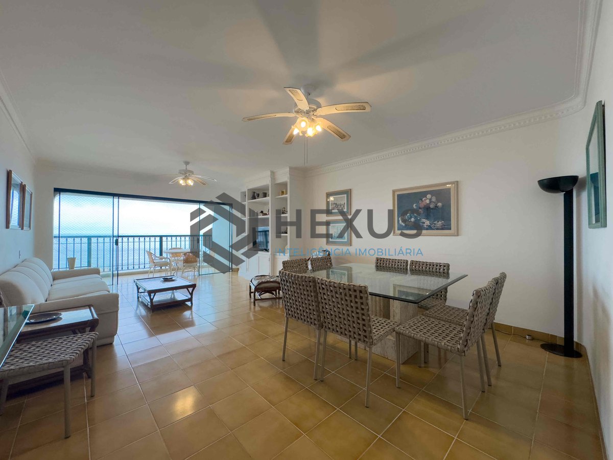 Foto 9 de Apartamento com varanda, lazer e vista mar e uma quadra da Praia das Pitanguerias, Guaruja | Hexus
