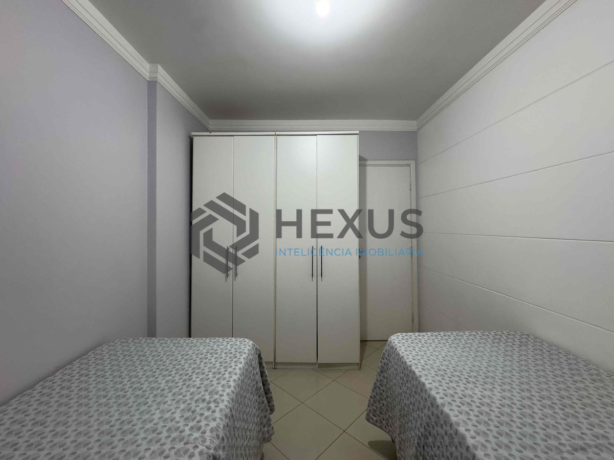 Foto 15 de Apartamento com varanda em prédio novo com lazer a uma quadra da Praia das Pitangueiras de 3 quartos (1 suíte) com 2 vagas, Guarujá-SP