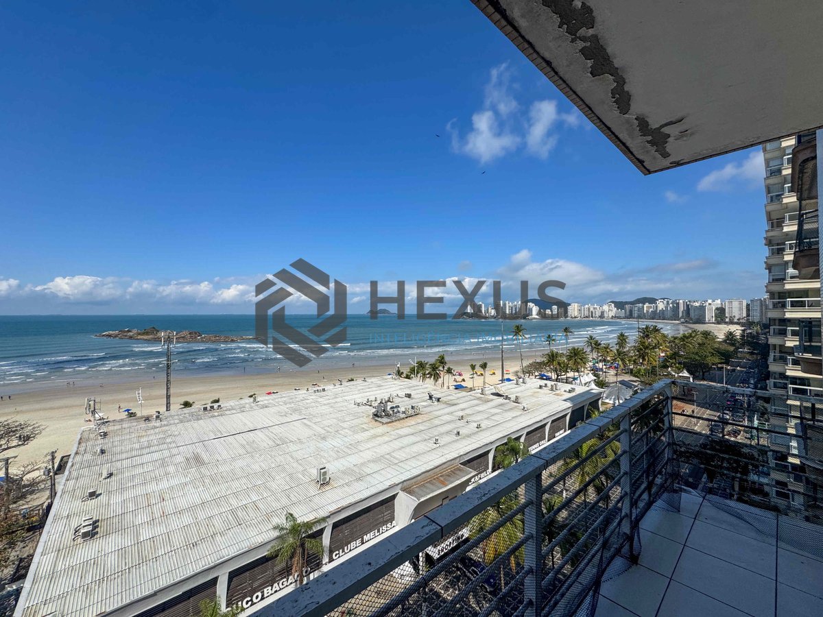 Foto 6 de Apartamento frente mar com varanda e vista mar na Praia das Pitangueiras, Guaruja