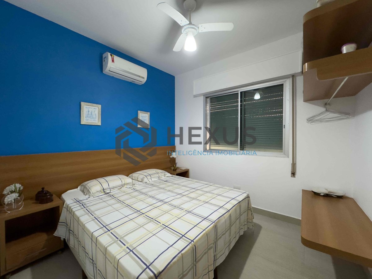 Foto 13 de Apartamento com varanda e vista livre a uma quadra da Praia das Pitangueiras de 3 quartos (3 suítes) com 2 vagas, Guarujá-SP
