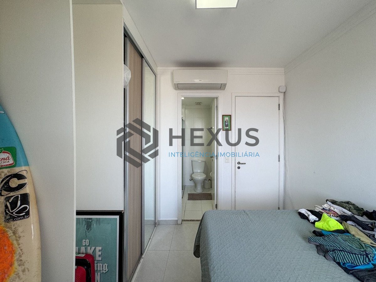 Foto 25 de Apartamento com varanda gourmet vista mar e lazer na Praia das Pitangueiras, Guaruja