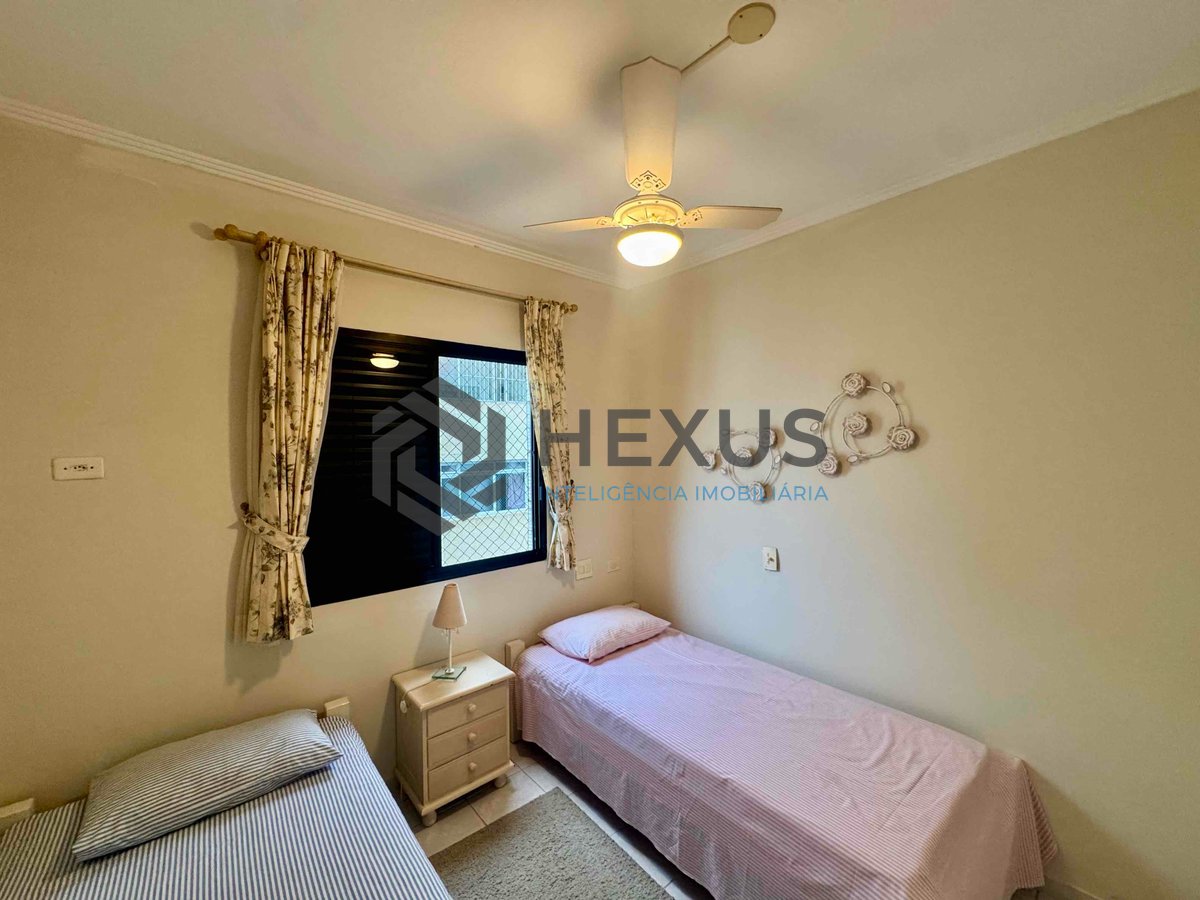 Foto 17 de Apartamento à venda na Praia das Pitangueiras a uma quadra da praia, Lazer, 2 Quartos ( 1 Suíte ) , 2 Vagas, Guarujá SP