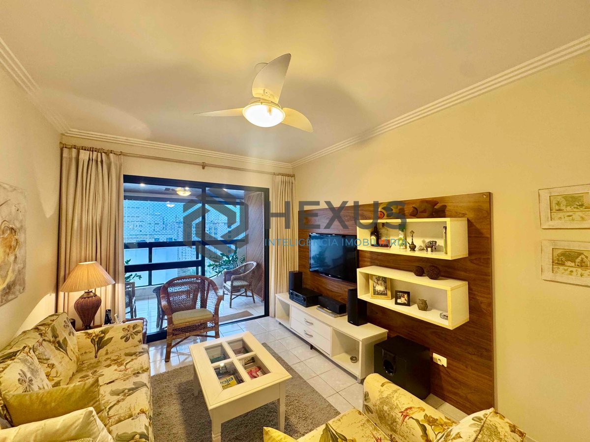 Foto 4 de Apartamento à venda na Praia das Pitangueiras a uma quadra da praia, Lazer, 2 Quartos ( 1 Suíte ) , 2 Vagas, Guarujá SP