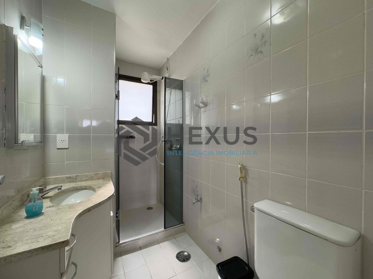 Foto 18 de Apartamento com varanda e vista mar na Praia das Pitangueiras - 3 Quartos (1 suíte), 2 Vagas, Guarujá-SP