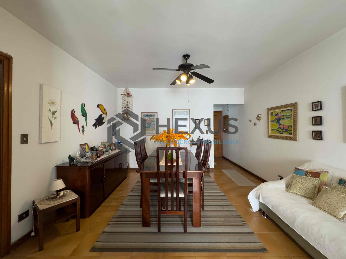 Foto 7 de Apartamento com varanda e vista livre na beira mar da Praia das Pitangueiras, Guaruja