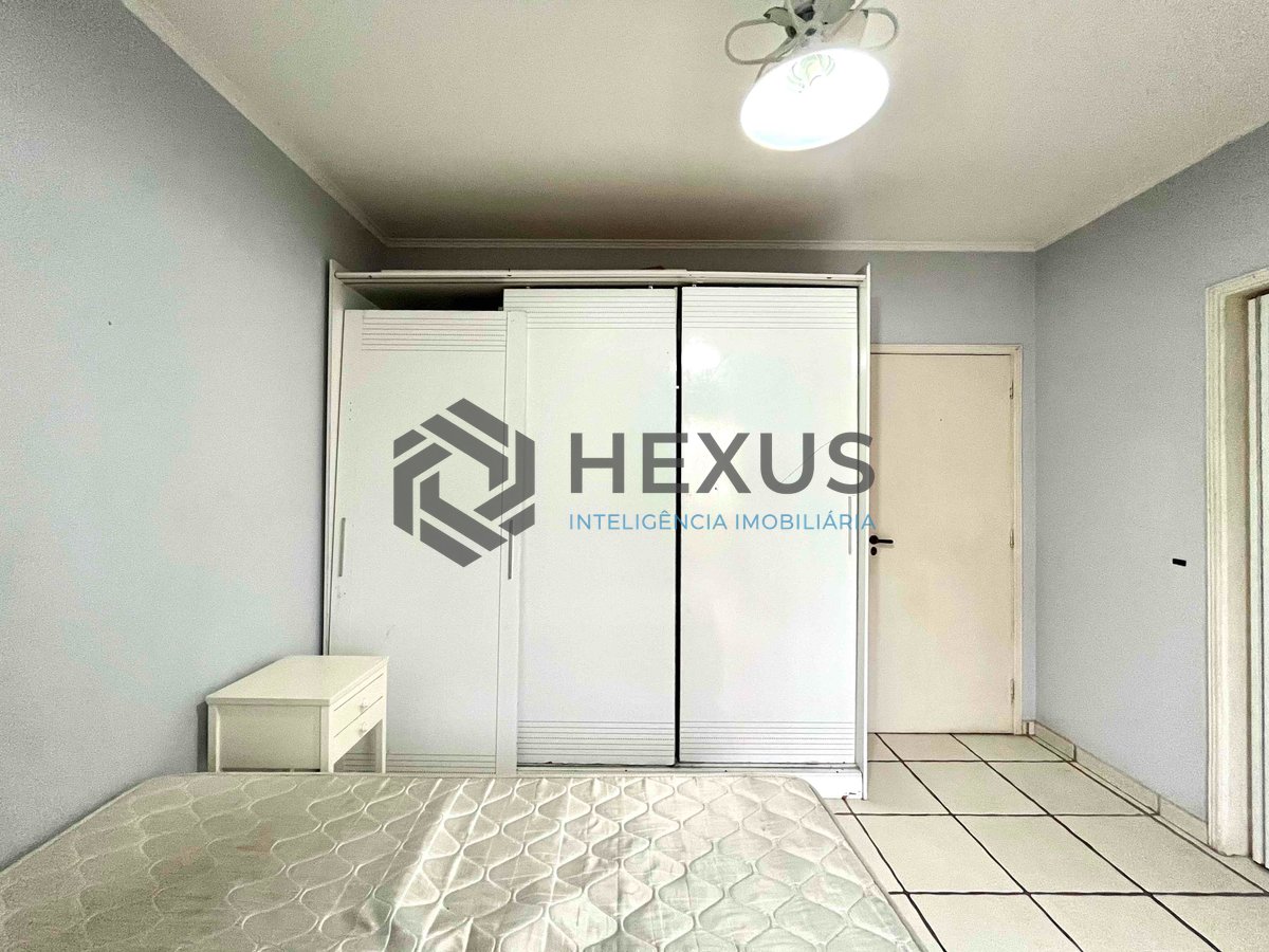 Foto 19 de Apartamento com varanda e vista livre na Praia do Tombo, Guaruja | Hexus