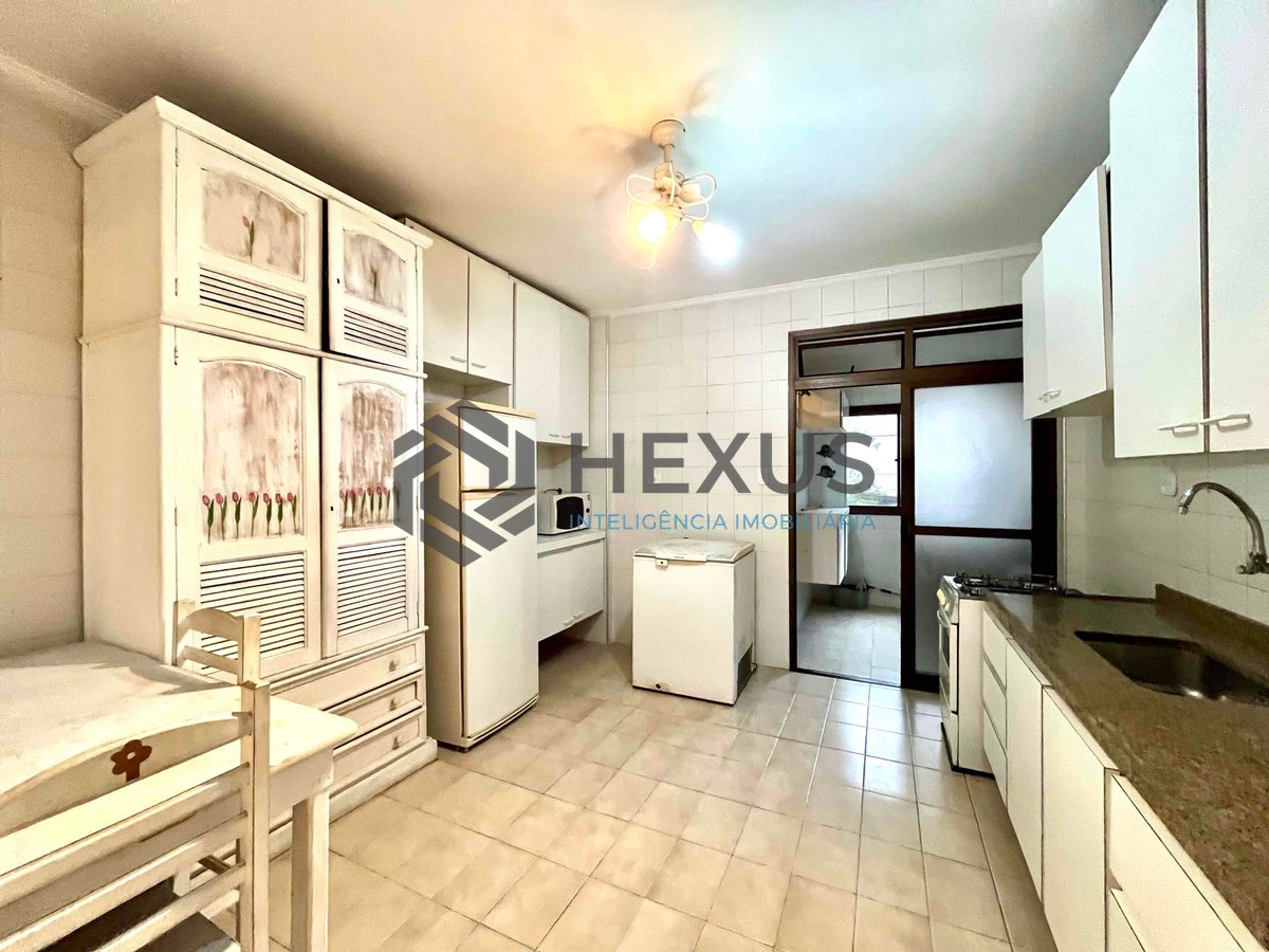 Foto 27 de Apartamento com varanda e vista livre na Praia do Tombo, Guaruja | Hexus