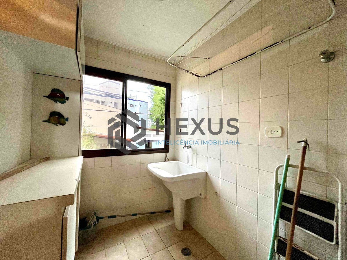 Foto 28 de Apartamento com varanda e vista livre na Praia do Tombo, Guaruja | Hexus