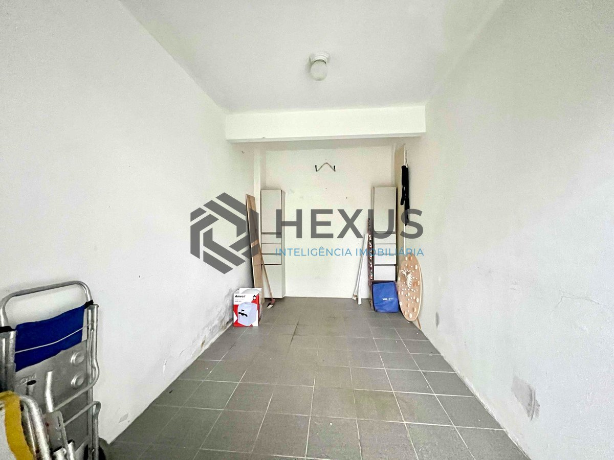 Foto 30 de Apartamento com varanda e vista livre na Praia do Tombo, Guaruja | Hexus