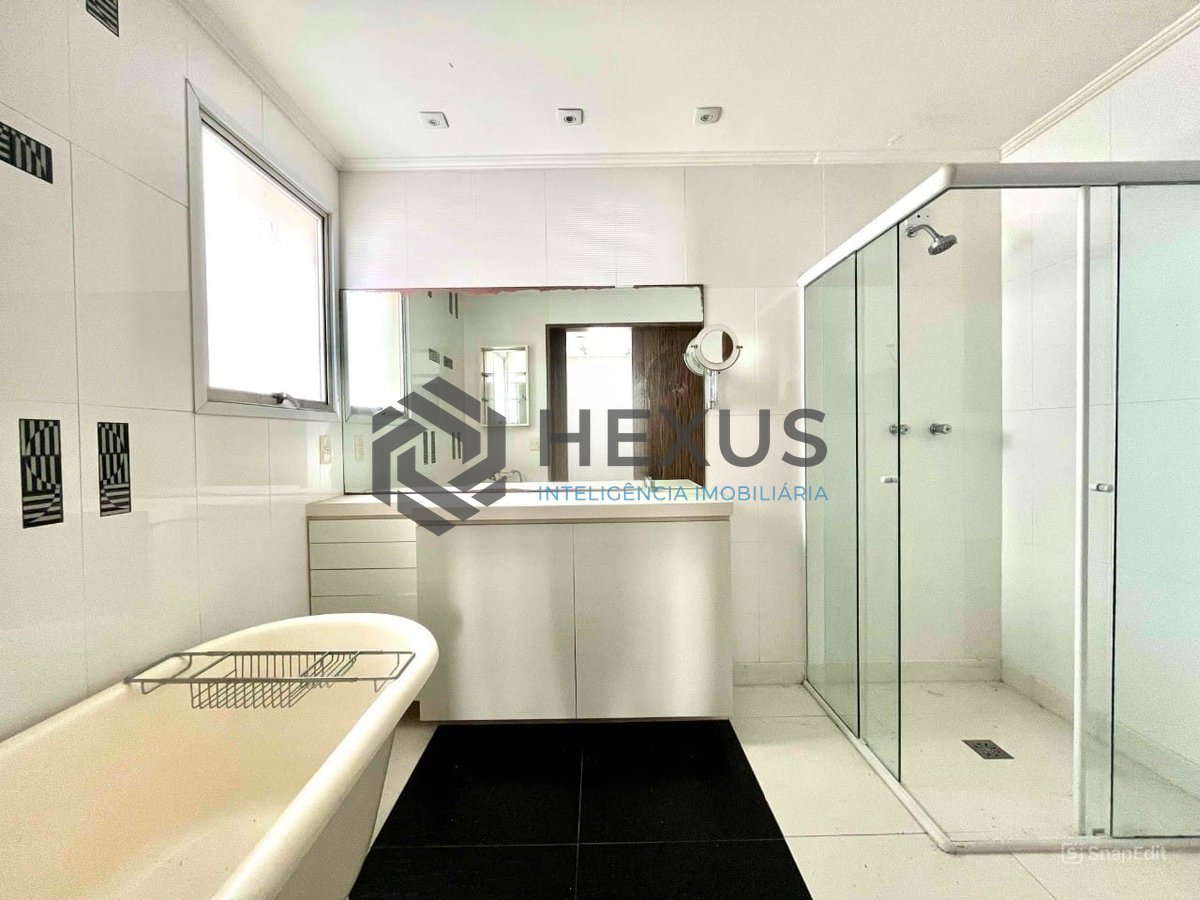 Foto 25 de Apartamento com varanda e vista mar a duas quadras da Praia das Pitangueiras, Guarujá-SP - 3 Quartos (1 Suíte), 2 Vagas | Hexus Inteligência Imobiliária