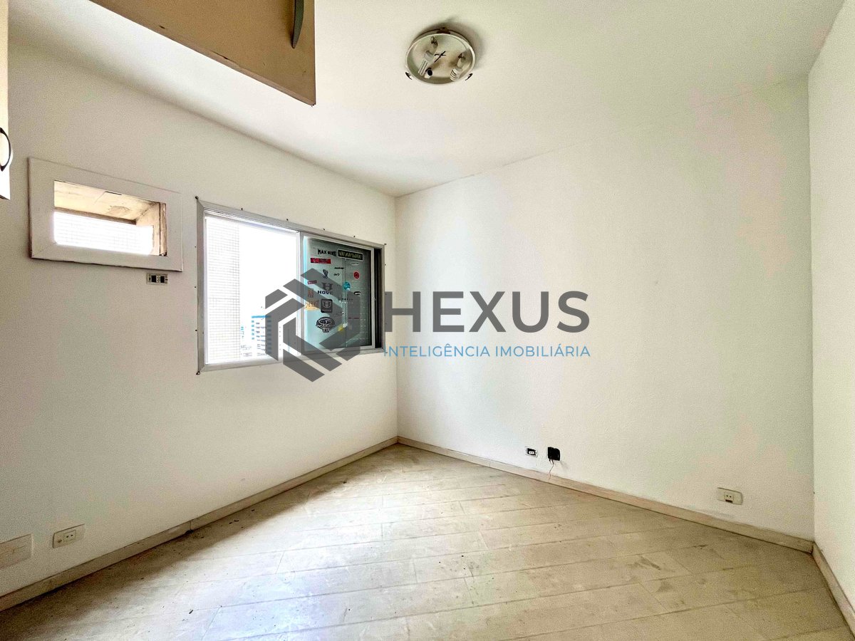 Foto 16 de Apartamento com varanda, vista mar e lazer a duas quadras da Praia das Pitangueiras, Guaruja