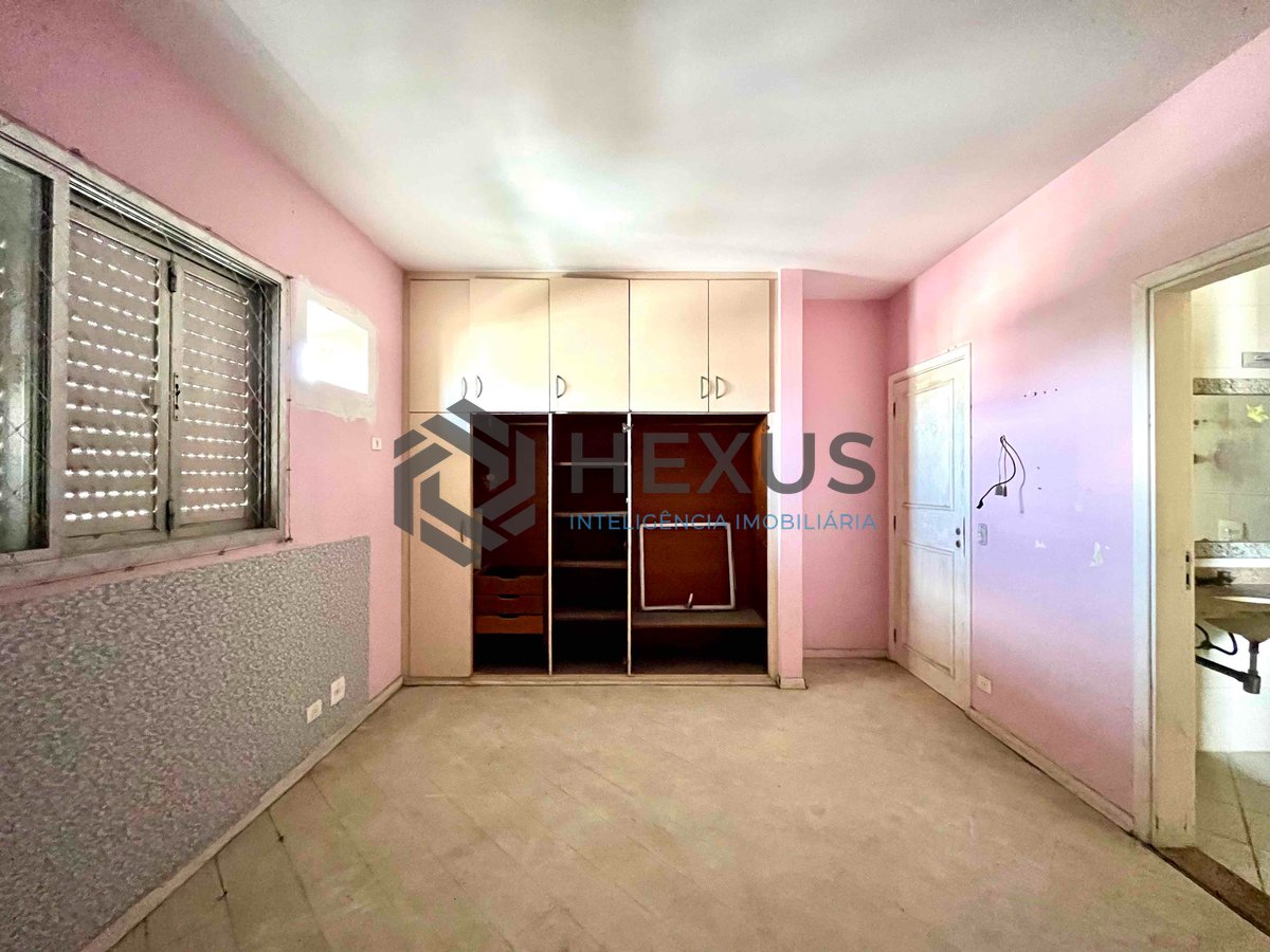 Foto 19 de Apartamento com varanda, vista mar e lazer a duas quadras da Praia das Pitangueiras, Guaruja