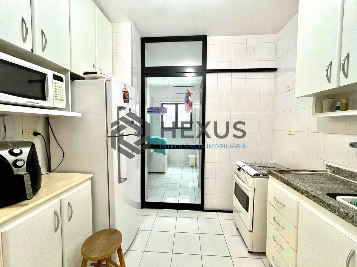 Foto 18 de Apartamento com varanda e lazer na quadra mar da Praia das Pitangueiras, Guarujá-SP - 3 Quartos (1 Suíte), 2 Vagas | Hexus Inteligência Imobiliária