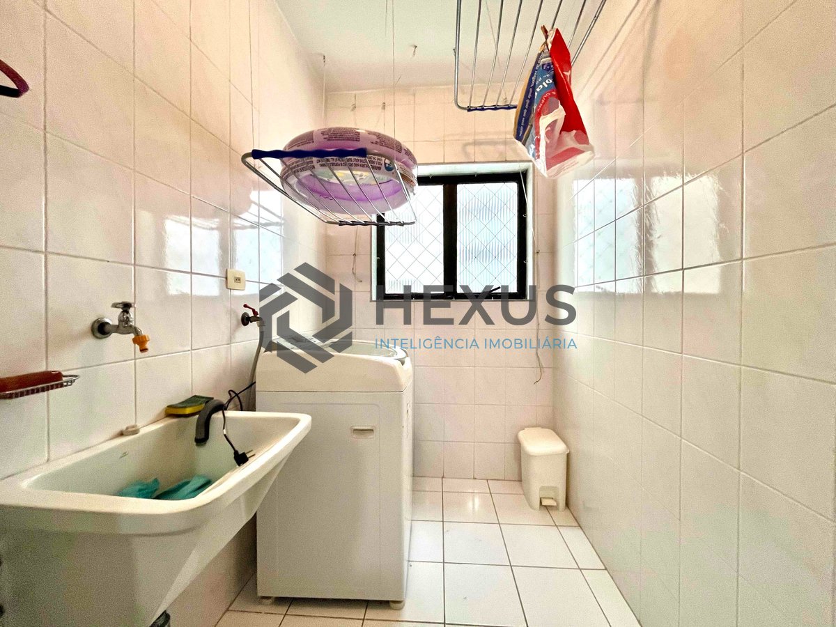 Foto 21 de Apartamento com varanda e lazer na quadra mar da Praia das Pitangueiras, Guarujá-SP - 3 Quartos (1 Suíte), 2 Vagas | Hexus Inteligência Imobiliária