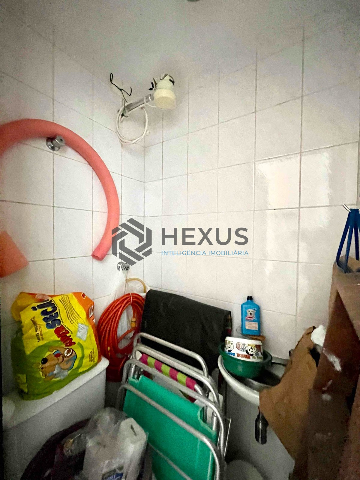 Foto 23 de Apartamento com varanda e lazer na quadra mar da Praia das Pitangueiras, Guarujá-SP - 3 Quartos (1 Suíte), 2 Vagas | Hexus Inteligência Imobiliária