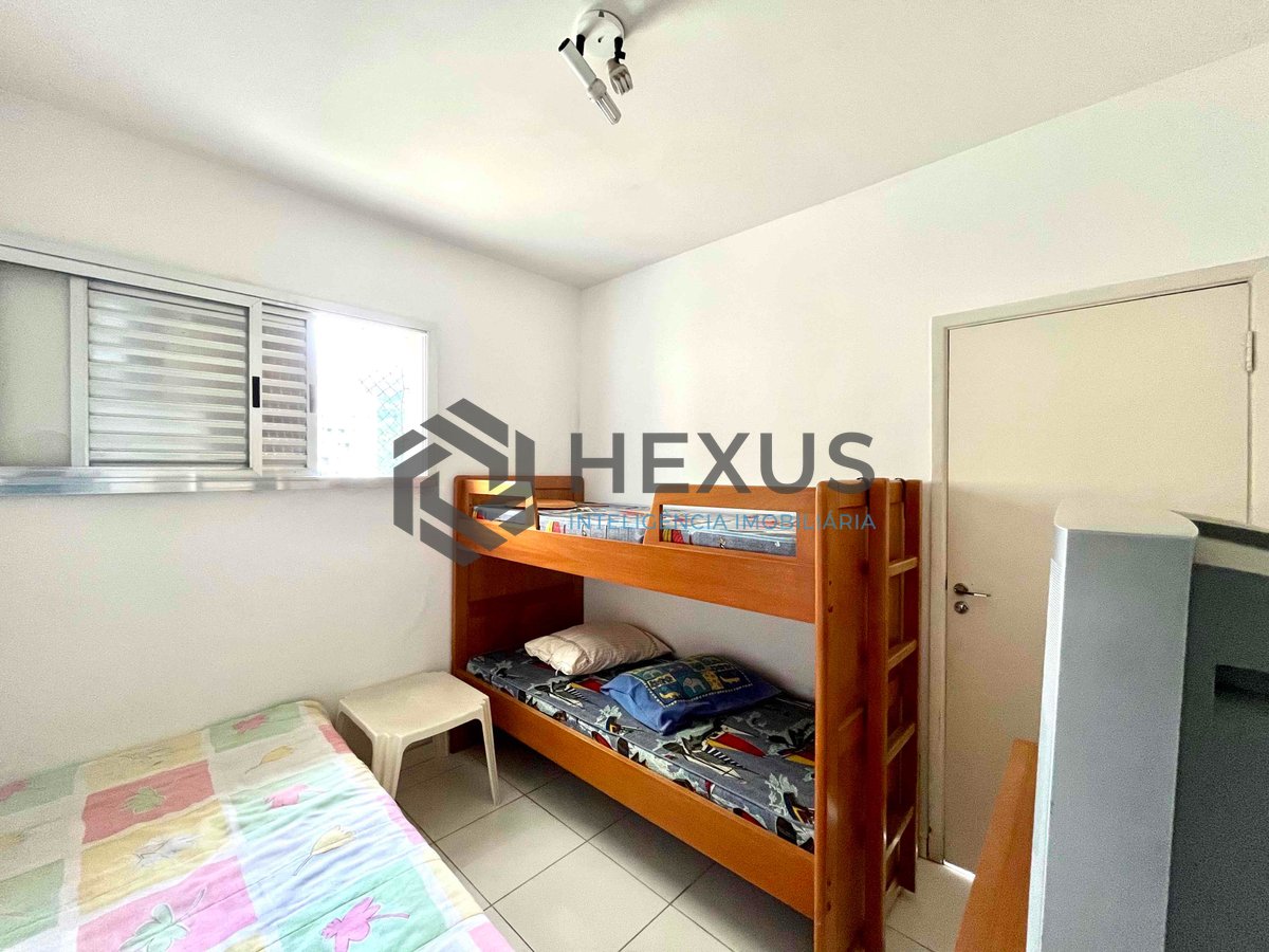 Foto 20 de Apartamento frente mar com varanda e vista mar na Praia das Pitangueiras, Guaruja