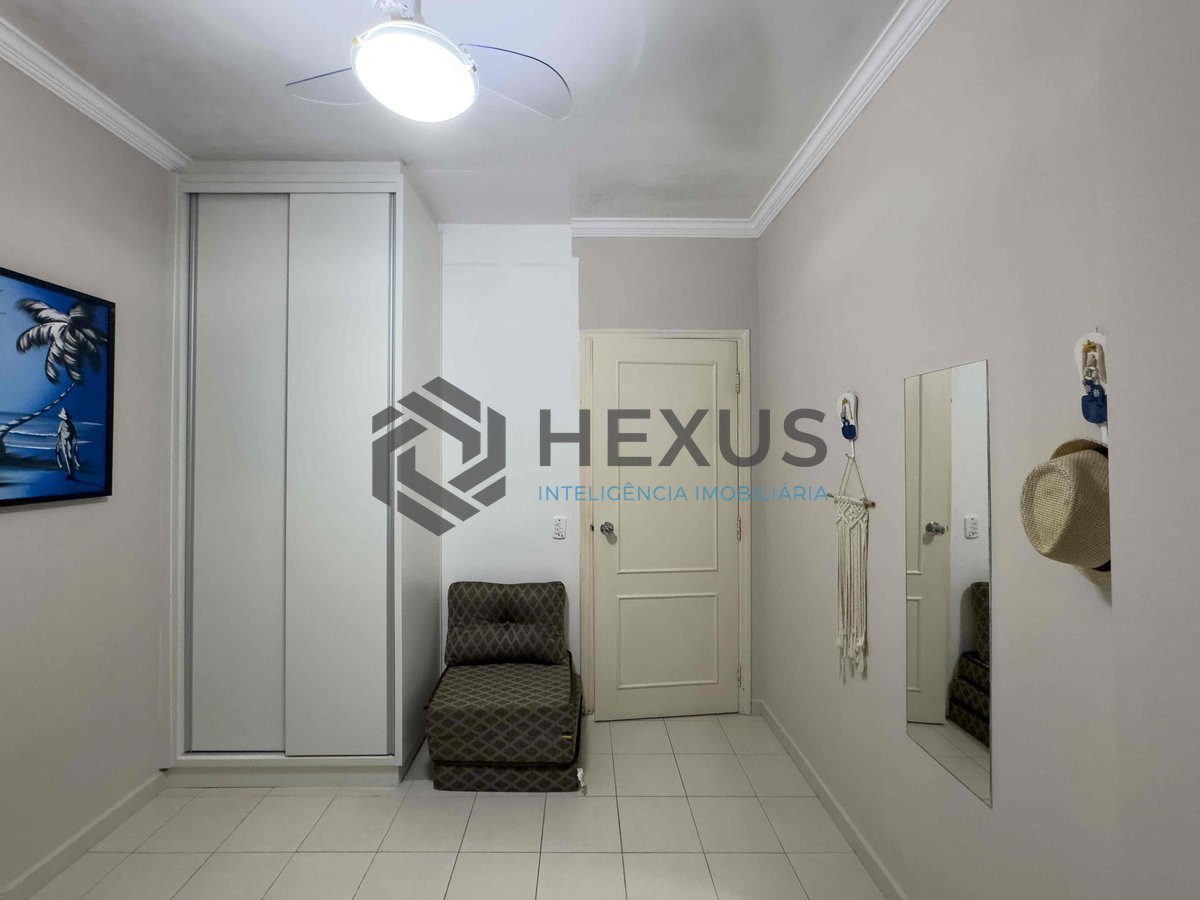 Foto 16 de Apartamento com varanda, reformado, vista mar a uma quadra da Praia das Pitangueiras, Guarujá-SP - 2 Quartos (1 Suíte), 1 Vaga | Hexus Inteligência Imobiliária