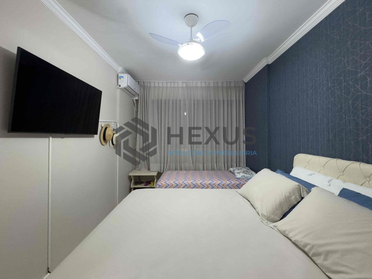 Foto 18 de Apartamento com varanda, reformado, vista mar a uma quadra da Praia das Pitangueiras, Guarujá-SP - 2 Quartos (1 Suíte), 1 Vaga | Hexus Inteligência Imobiliária