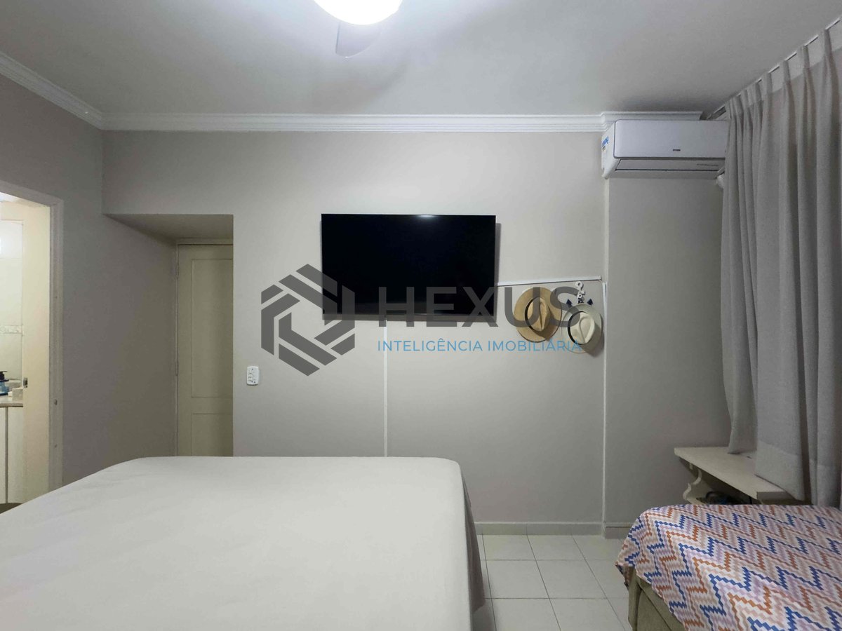 Foto 22 de Apartamento com varanda, reformado, vista mar a uma quadra da Praia das Pitangueiras, Guarujá-SP - 2 Quartos (1 Suíte), 1 Vaga | Hexus Inteligência Imobiliária