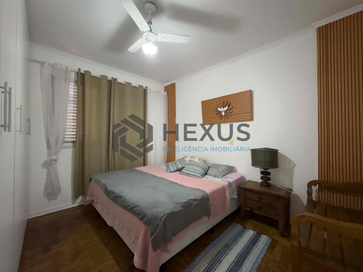 Foto 7 de Apartamento com varanda a duas quadras da Praia das Pitangueiras, Guarujá-SP - 1 Quarto, 1 Vaga | Hexus Inteligência Imobiliária
