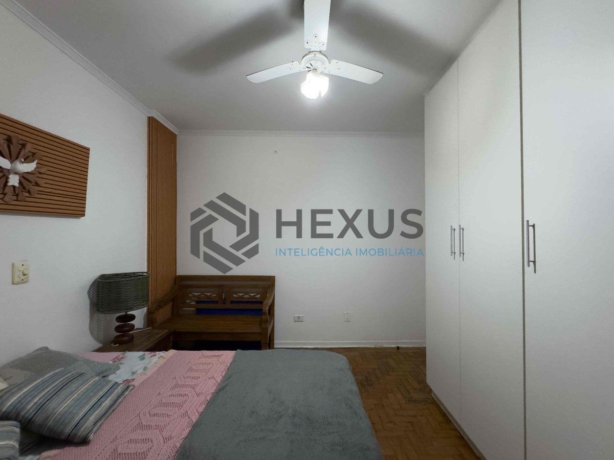 Foto 9 de Apartamento com varanda a duas quadras da Praia das Pitangueiras, Guarujá-SP - 1 Quarto, 1 Vaga | Hexus Inteligência Imobiliária