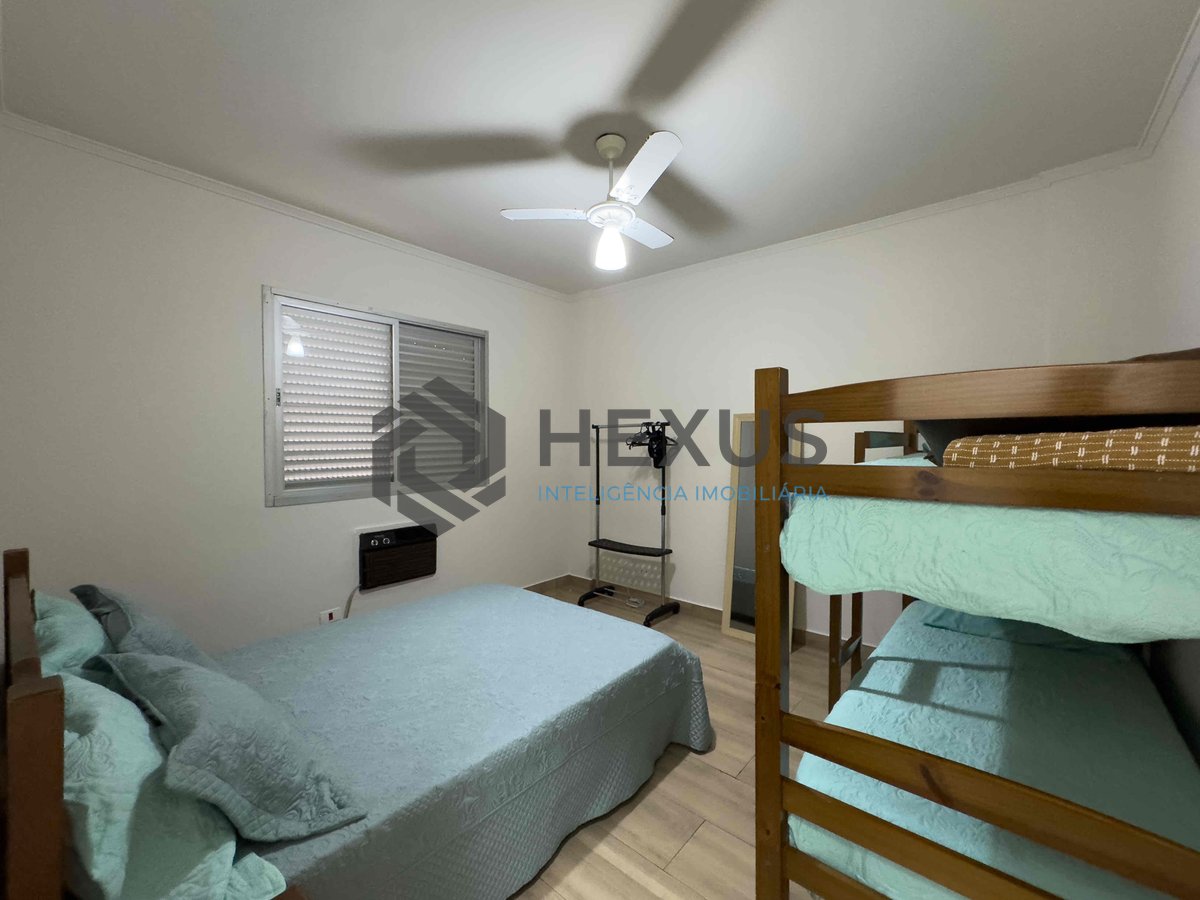 Foto 8 de Apartamento com varanda e vista livre a duas quadras da Praia das Pitangueiras, Guarujá-SP - 1 Quarto, 1 Vaga | Hexus Inteligência Imobiliária