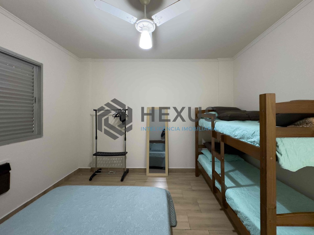 Foto 9 de Apartamento com varanda e vista livre a duas quadras da Praia das Pitangueiras, Guarujá-SP - 1 Quarto, 1 Vaga | Hexus Inteligência Imobiliária