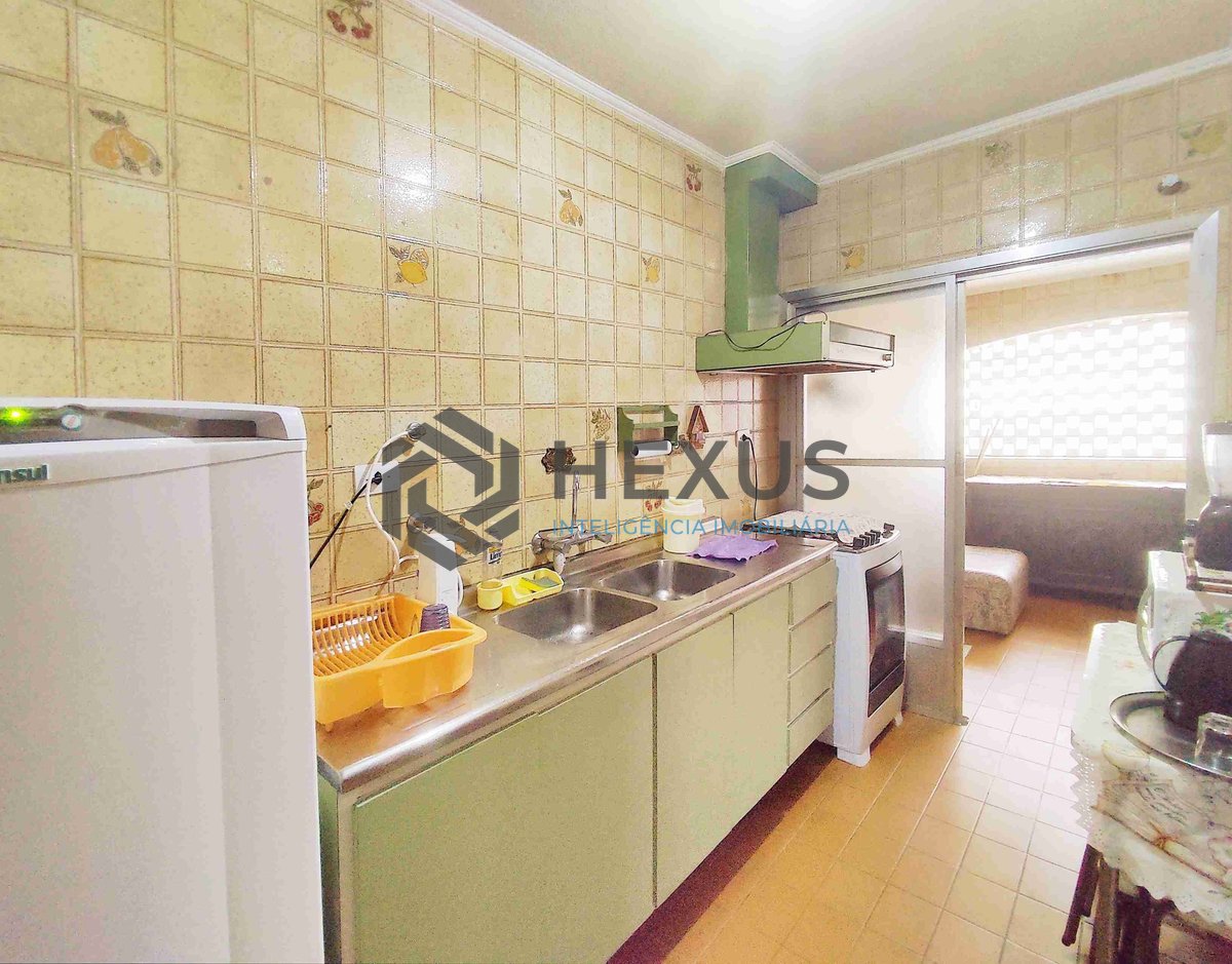 Foto 19 de Apartamento beira mar com varanda e lazer na Praia do Tombo, Guaruja | Hexus