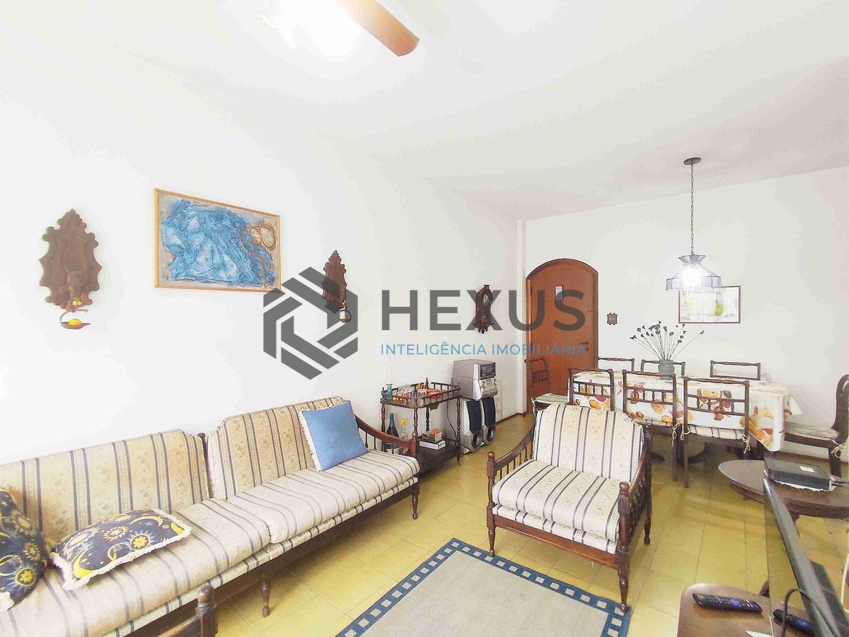 Foto 3 de Apartamento beira mar com varanda e lazer na Praia do Tombo, Guaruja | Hexus