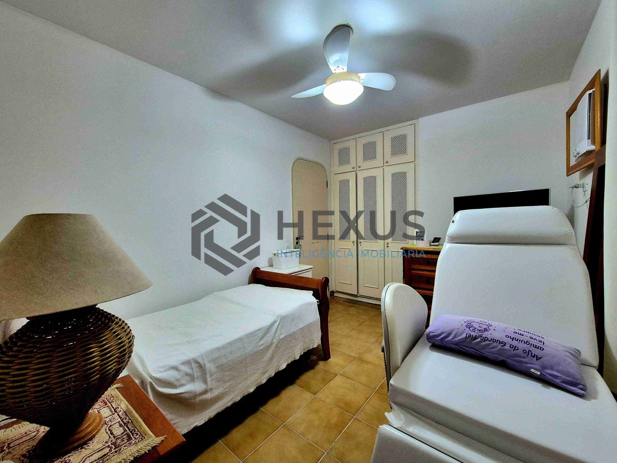 Foto 16 de Apartamento com varanda, vista mar, Praia das Pitangueiras, Guaruja | Hexus