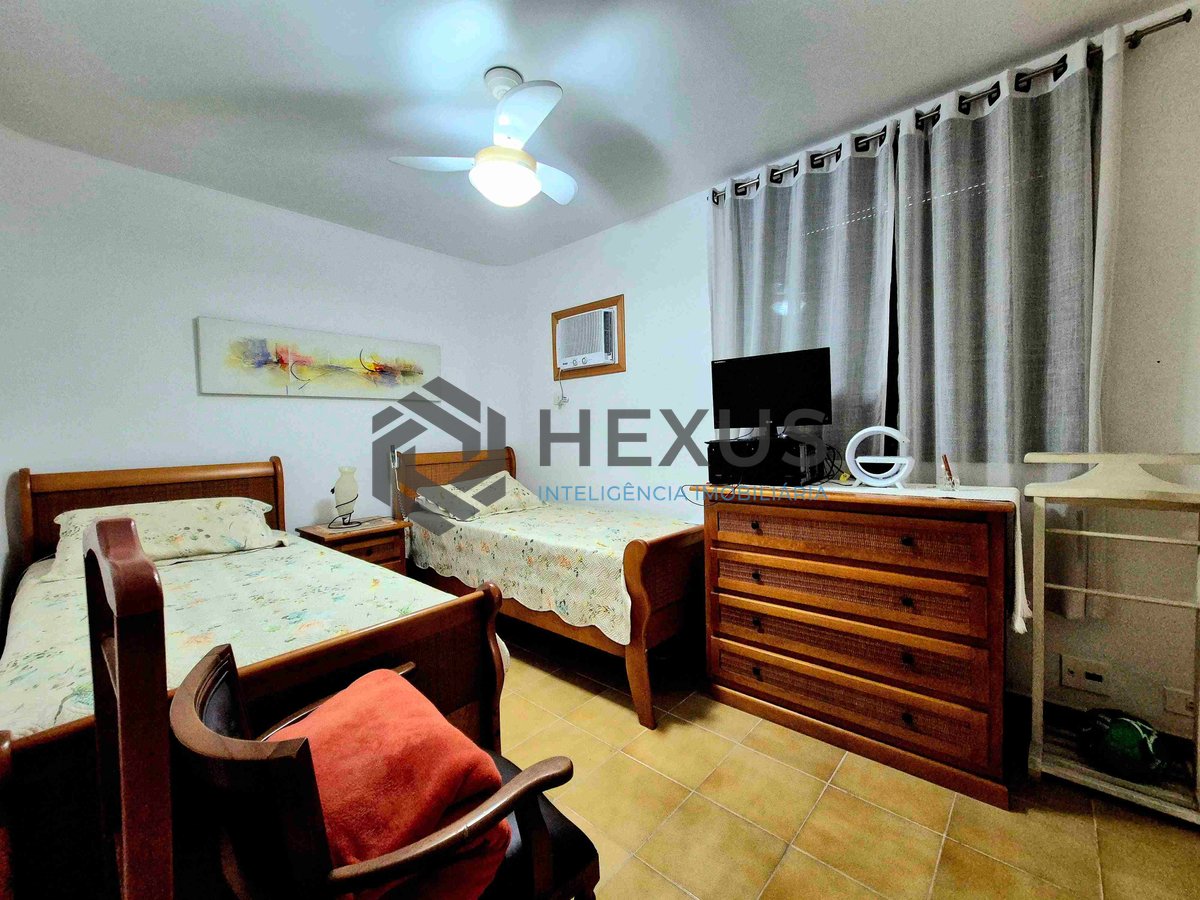 Foto 17 de Apartamento com varanda, vista mar, Praia das Pitangueiras, Guaruja | Hexus