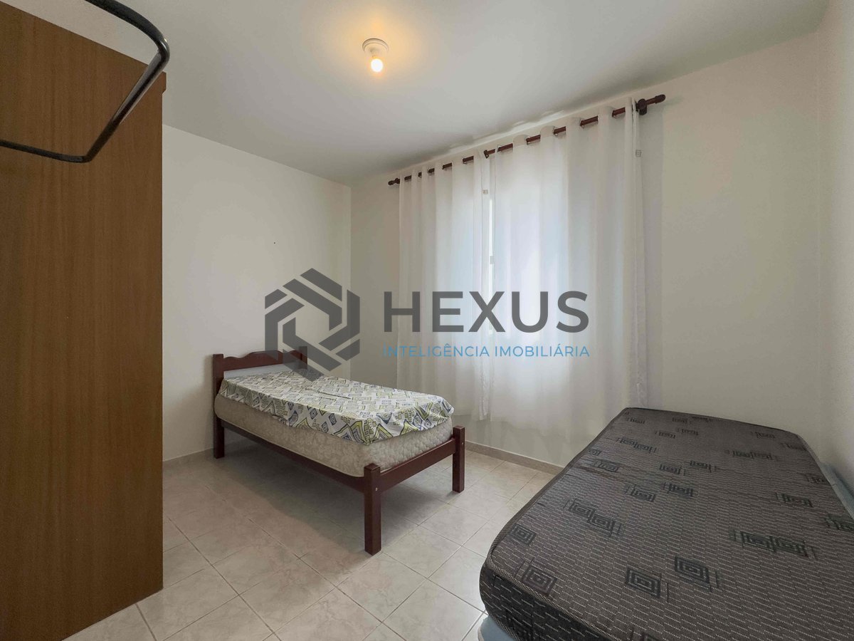 Foto 11 de Apartamento reformado e mobiliado a duas quadras da Praia das Pitangueiras, Guaruja