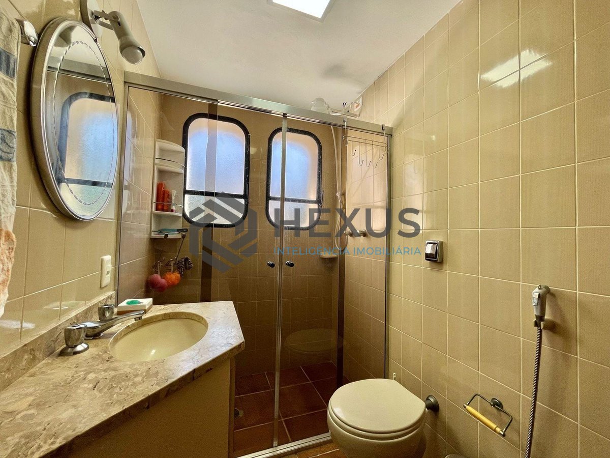 Foto 19 de Apartamento com varanda, lazer e vista livre a uma quadra da Praia das Pitangueiras, Guaruja | Hexus