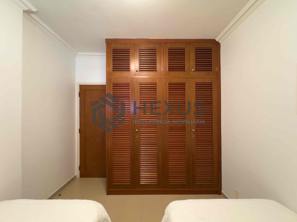 Foto 20 de Apartamento com varanda, vista mar, quadra mar, lazer, Praia das Pitangueiras, Guaruja | Hexus Inteligência Imobiliária