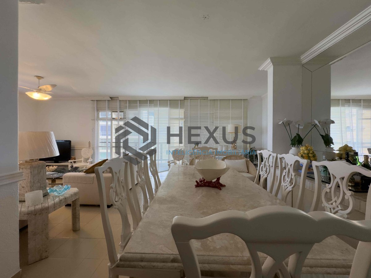 Foto 6 de Apartamento com varanda, vista mar, quadra mar, lazer, Praia das Pitangueiras, Guaruja | Hexus Inteligência Imobiliária