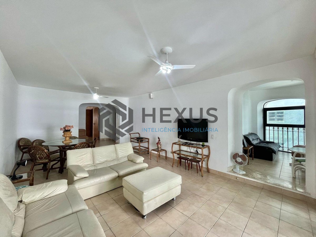 Foto 8 de Apartamento com varanda e vista mar na beira mar da Praia das Pitangueiras, Guaruja