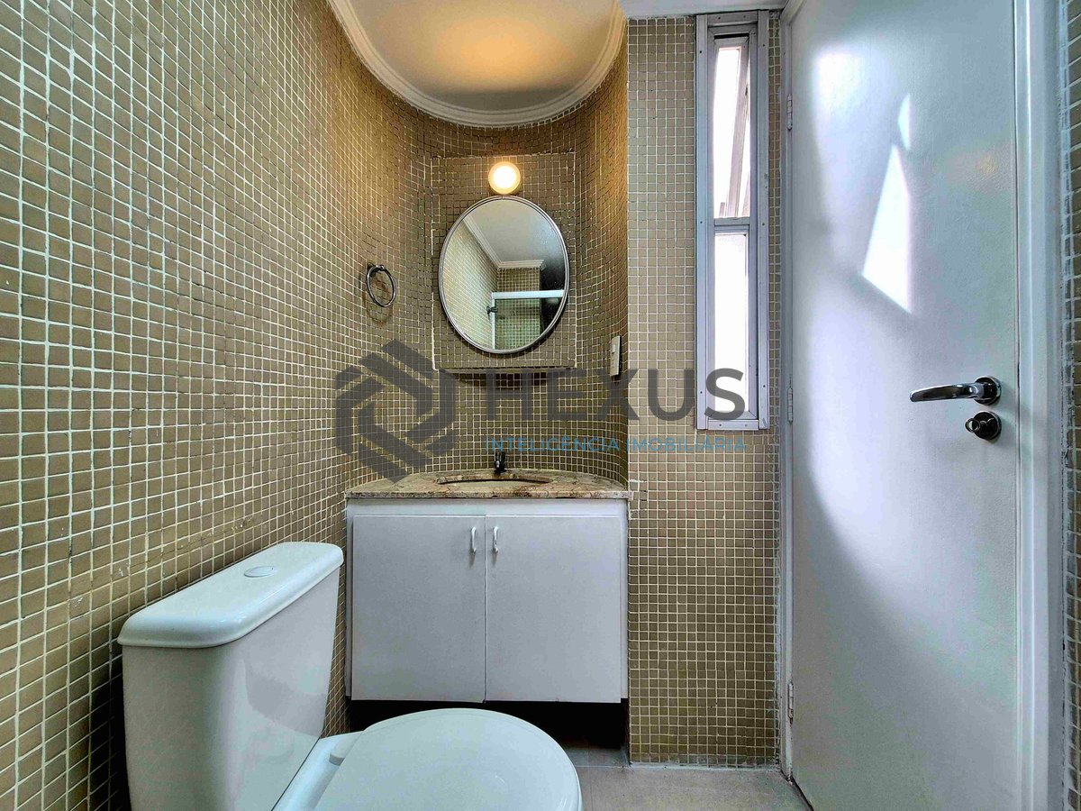 Foto 20 de Apartamento com varanda, reformado, lazer completo na Praia das Pitangueiras, Guaruja | Hexus