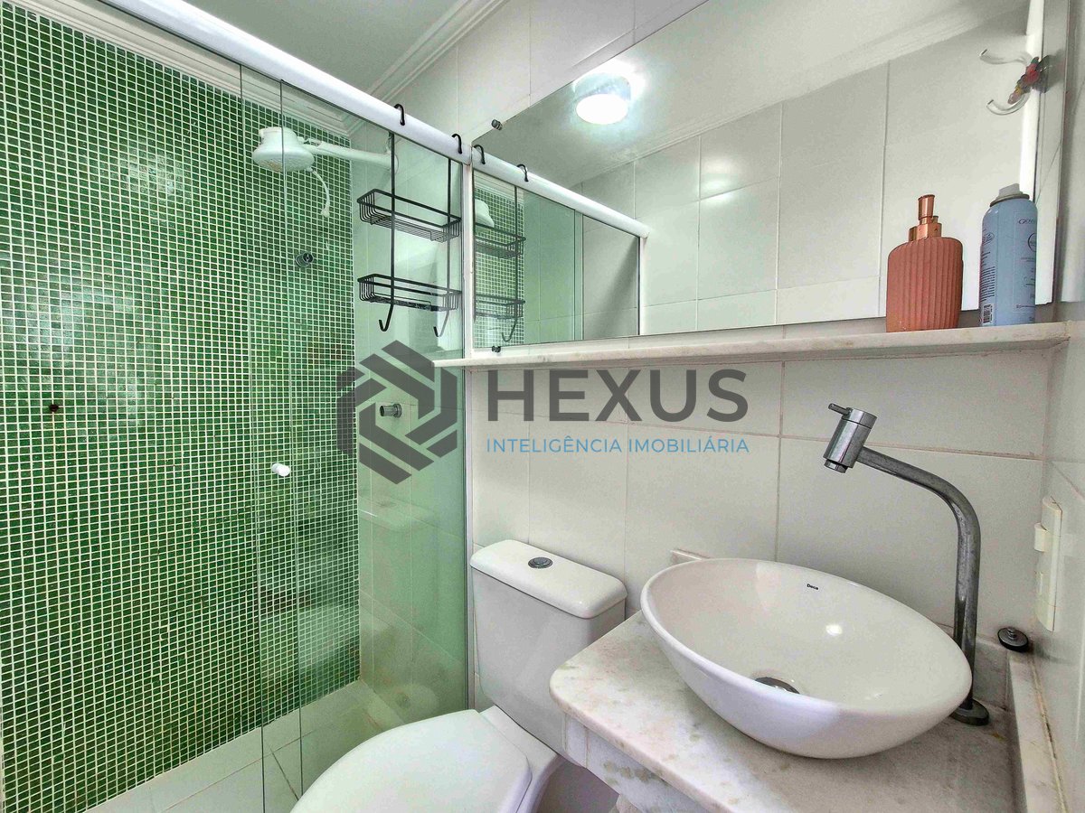 Foto 23 de Apartamento com varanda, reformado, lazer completo na Praia das Pitangueiras, Guaruja | Hexus