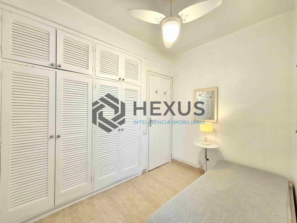 Foto 25 de Apartamento com varanda e lazer na Praia das Pitangueiras, Guaruja