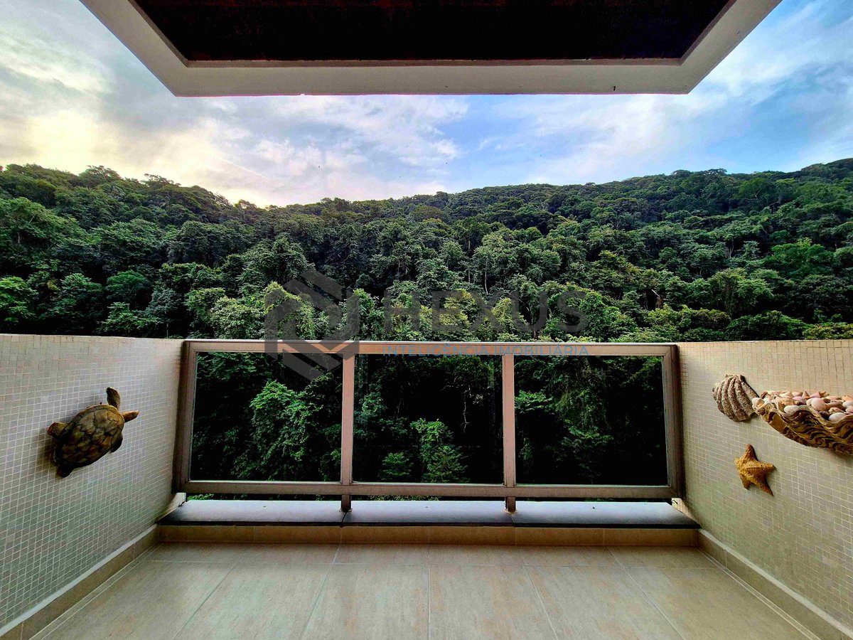Foto 10 de Apartamento com varanda e lazer na Praia das Pitangueiras, Guaruja