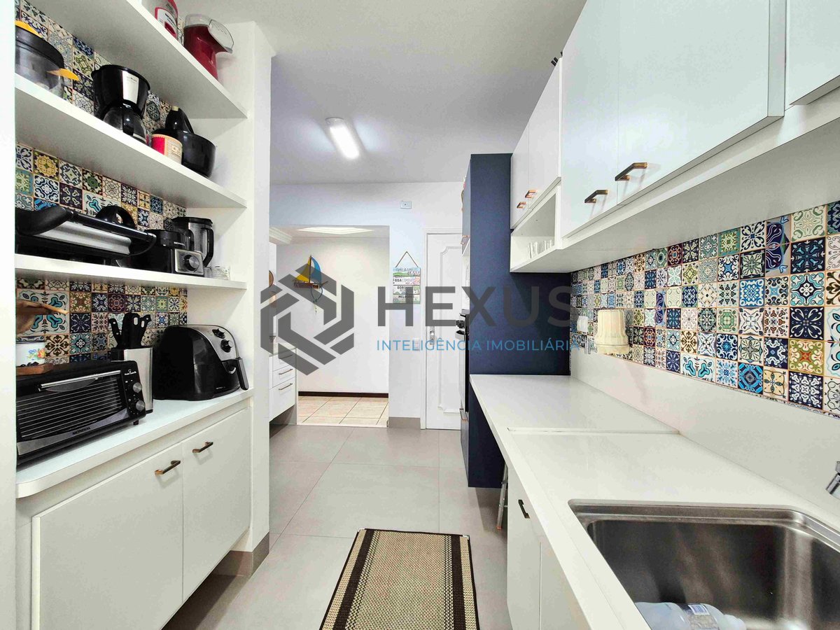 Foto 23 de Apartamento com varanda e lazer completo na Praia das Pitangueiras, Guaruja | Hexus