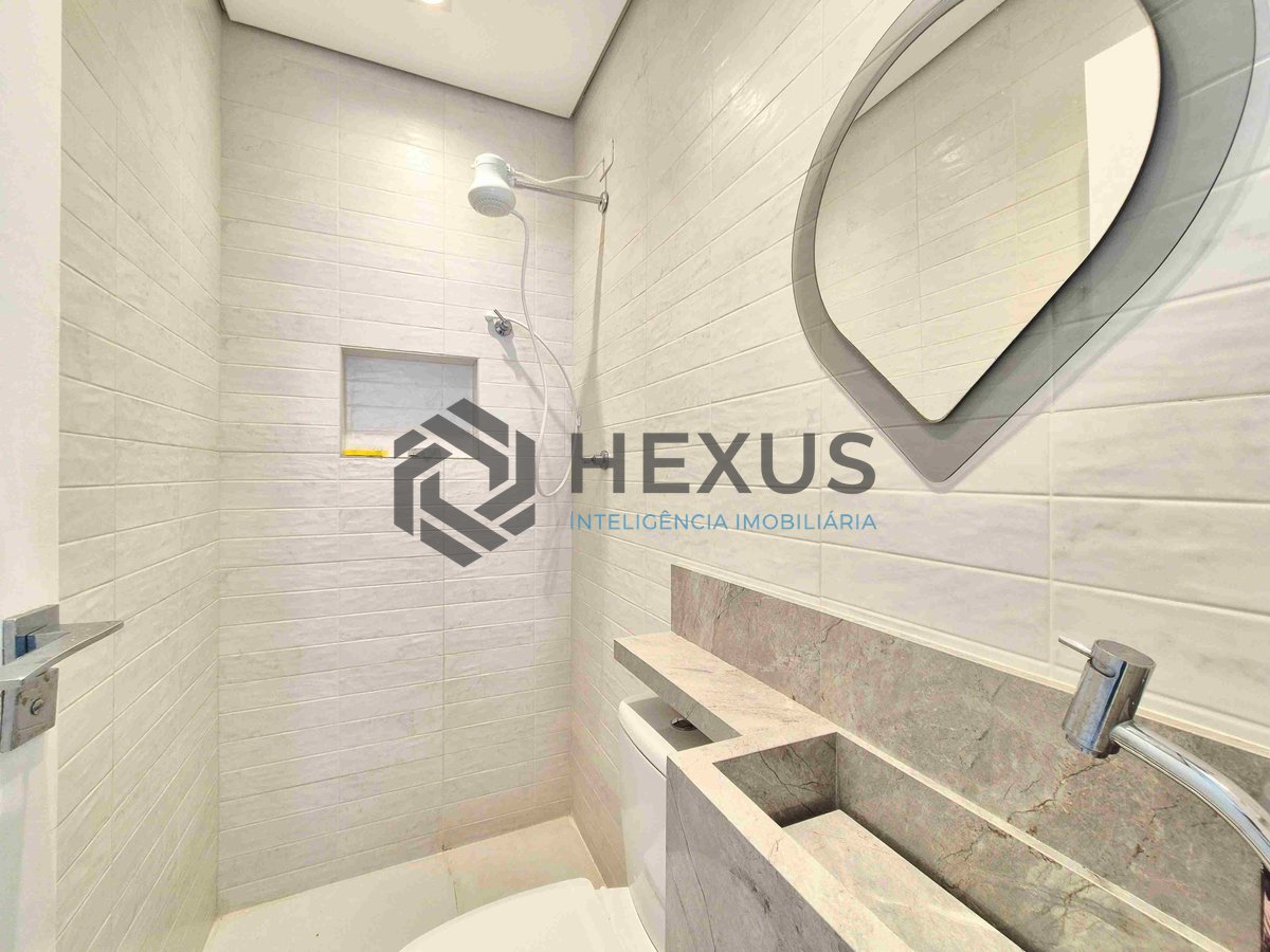 Foto 24 de Apartamento com varanda e lazer completo na Praia das Pitangueiras, Guaruja | Hexus