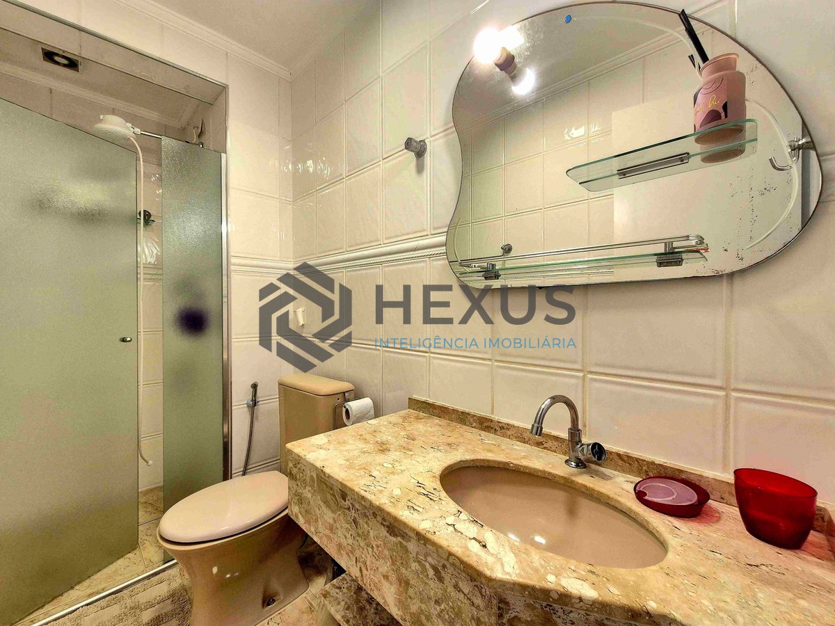 Foto 9 de Apartamento com varanda e lazer completo na Praia das Pitangueiras, Guaruja | Hexus