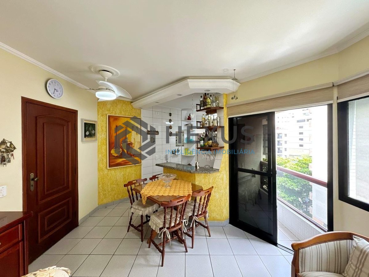 Foto 2 de Apartamento padrão à Venda, Jardim Astúrias, Guarujá, SP